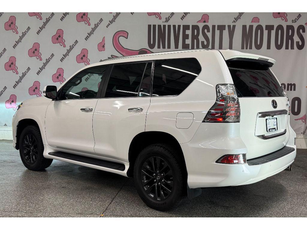 used 2022 Lexus GX 460 car, priced at $39,899