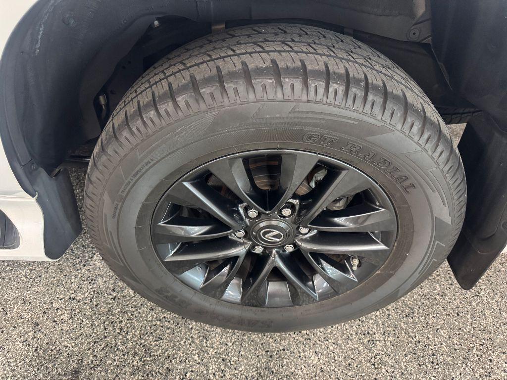 used 2022 Lexus GX 460 car, priced at $39,899