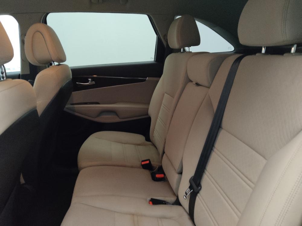 used 2016 Kia Sorento car, priced at $13,895