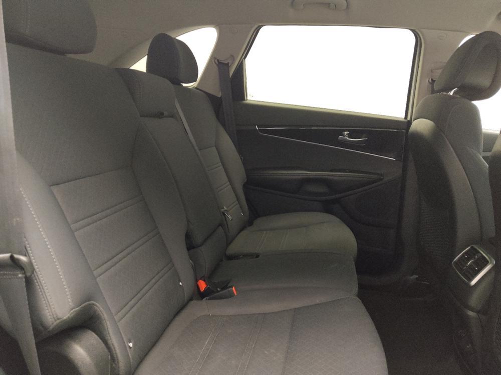 used 2016 Kia Sorento car, priced at $15,395