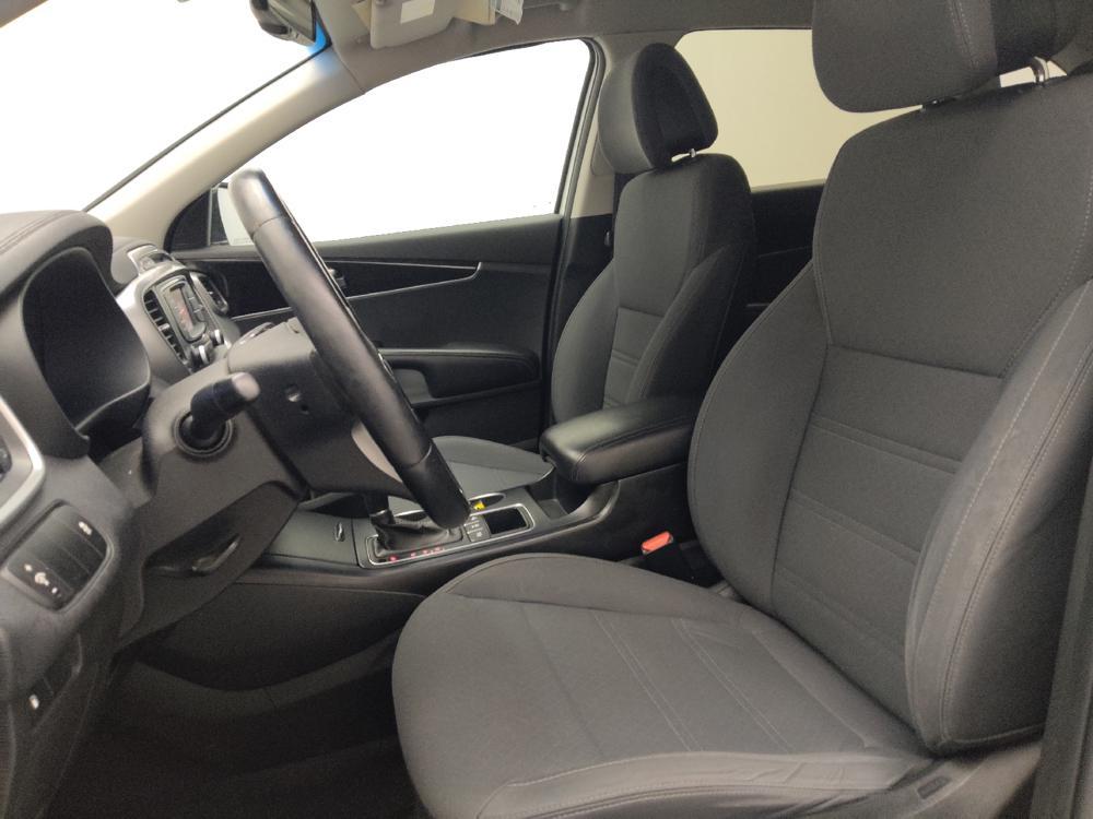 used 2016 Kia Sorento car, priced at $15,395