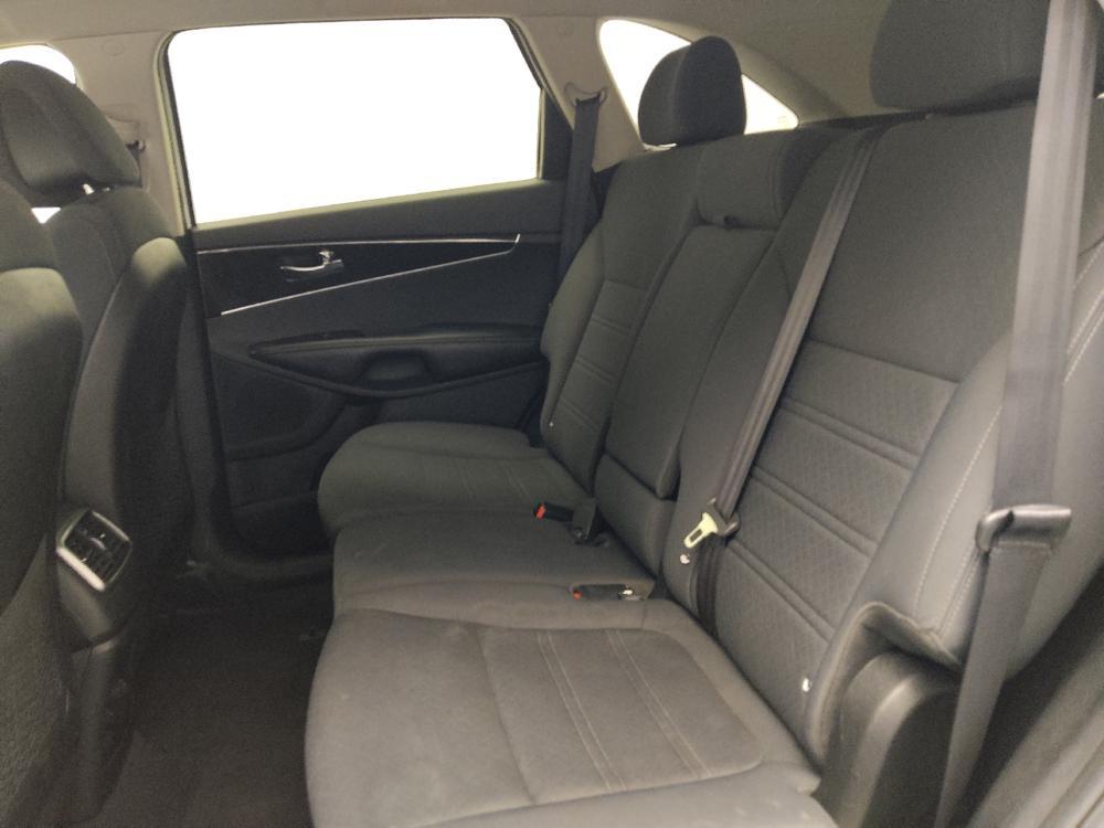 used 2016 Kia Sorento car, priced at $15,395