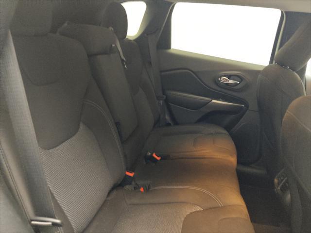 used 2020 Jeep Cherokee car, priced at $16,495
