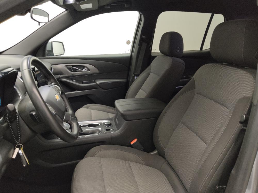 used 2023 Chevrolet Traverse car, priced at $25,295