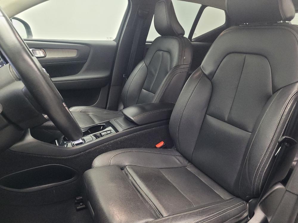 used 2021 Volvo XC40 car, priced at $23,695
