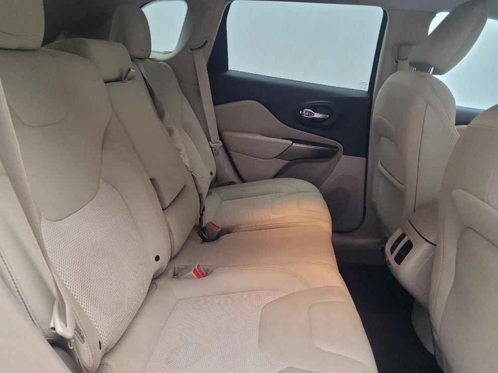 used 2019 Jeep Cherokee car, priced at $18,595