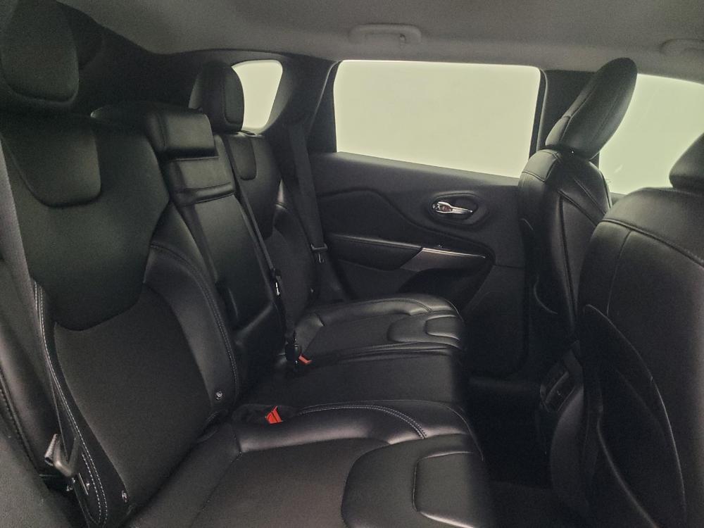 used 2019 Jeep Cherokee car, priced at $16,795
