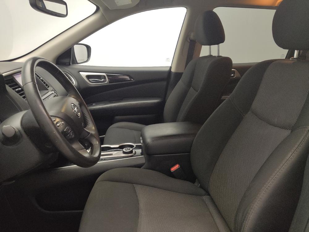 used 2020 Nissan Pathfinder car, priced at $19,095