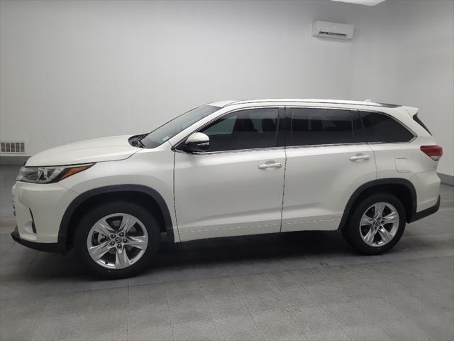 used 2018 Toyota Highlander car, priced at $25,995