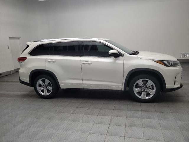 used 2018 Toyota Highlander car, priced at $25,995