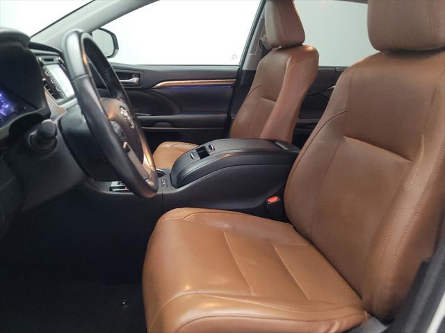 used 2018 Toyota Highlander car, priced at $25,995