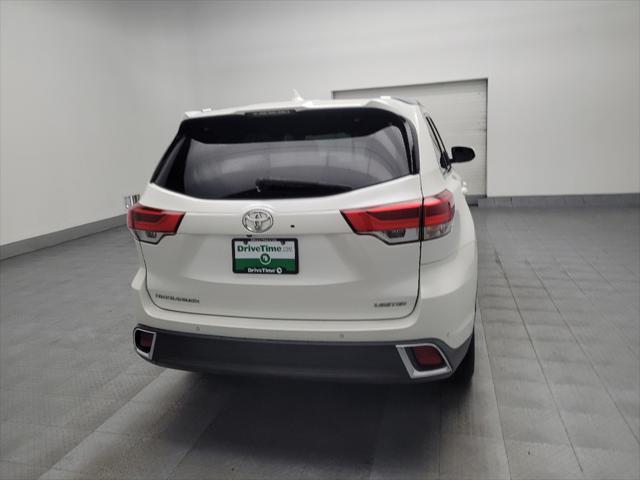 used 2018 Toyota Highlander car, priced at $25,995