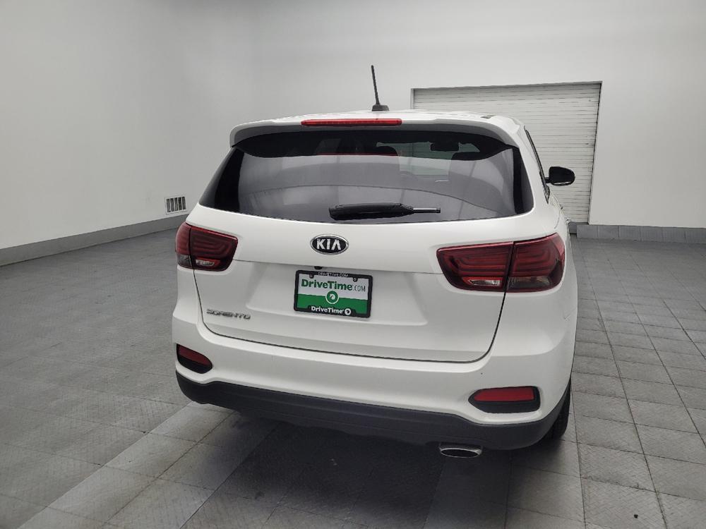 used 2020 Kia Sorento car, priced at $16,095