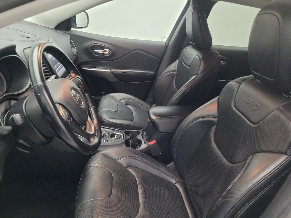 used 2021 Jeep Cherokee car, priced at $20,195