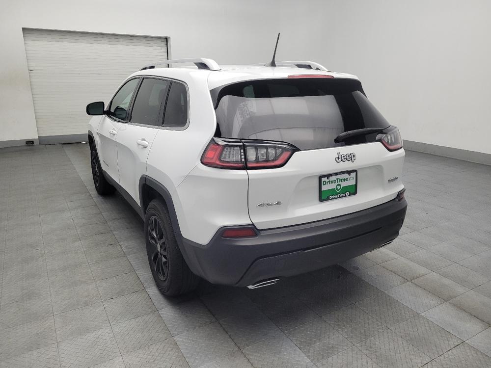 used 2021 Jeep Cherokee car, priced at $20,195