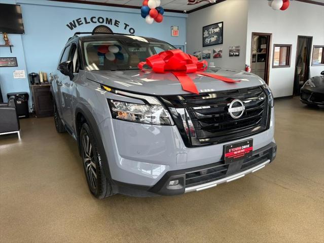 used 2023 Nissan Pathfinder car, priced at $31,995