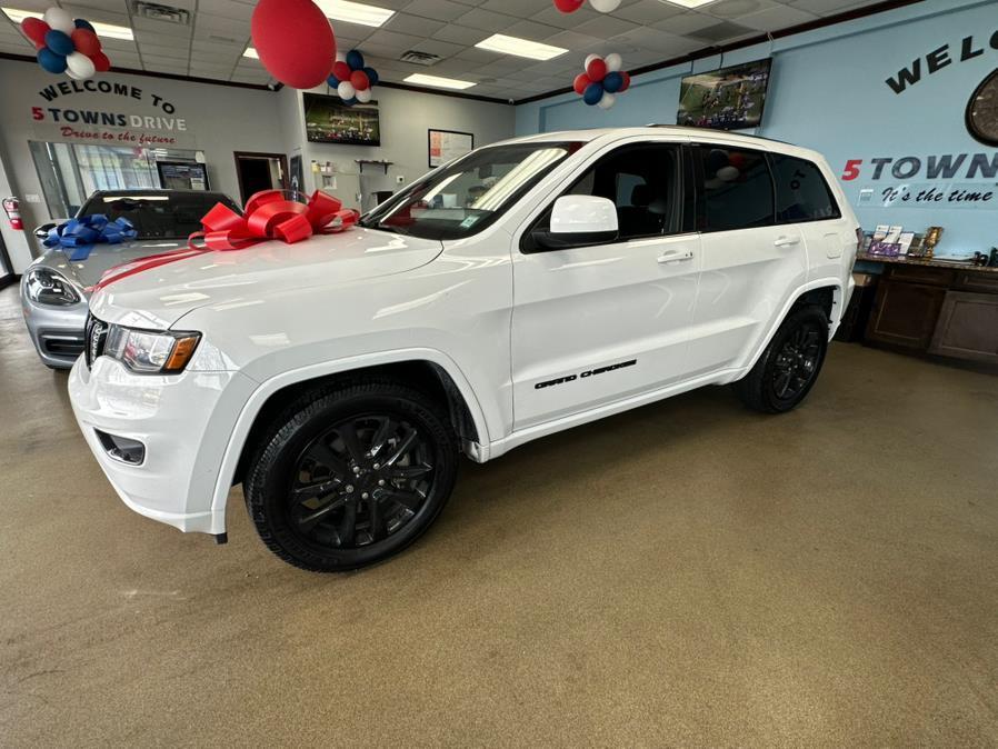 used 2021 Jeep Grand Cherokee car, priced at $13,995