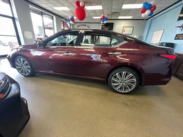 used 2023 Nissan Altima car, priced at $18,995