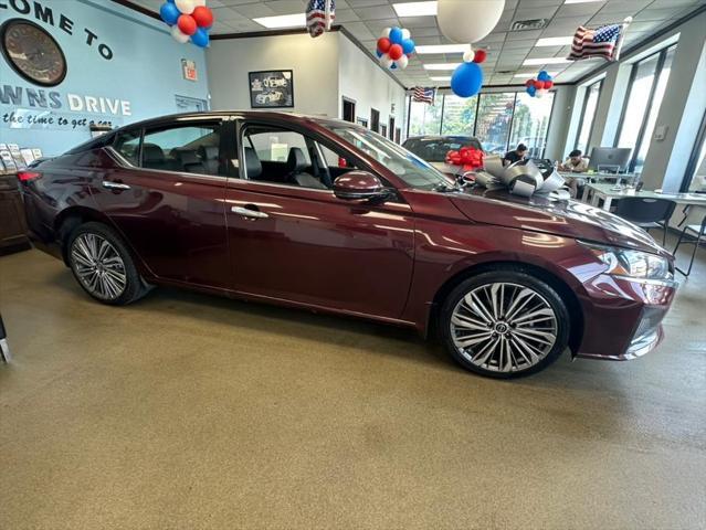 used 2023 Nissan Altima car, priced at $18,995