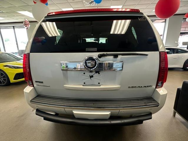 used 2011 Cadillac Escalade car, priced at $10,995