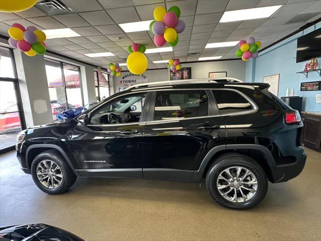 used 2021 Jeep Cherokee car, priced at $21,995