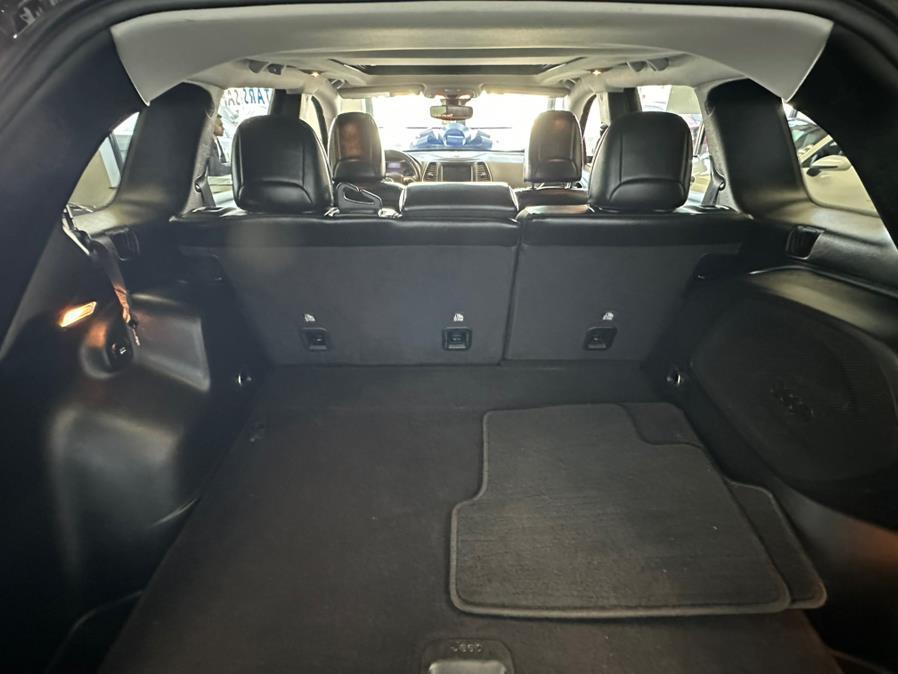 used 2021 Jeep Cherokee car, priced at $21,995