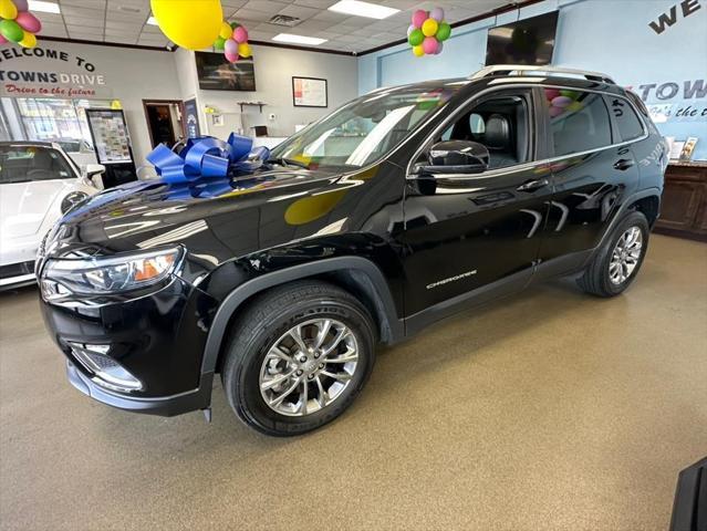 used 2021 Jeep Cherokee car, priced at $21,995