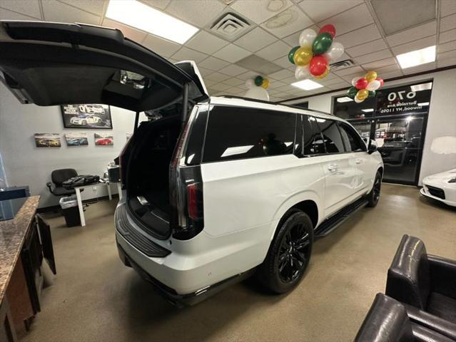 used 2021 Cadillac Escalade ESV car, priced at $63,995