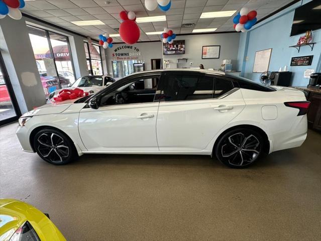used 2023 Nissan Altima car, priced at $20,995