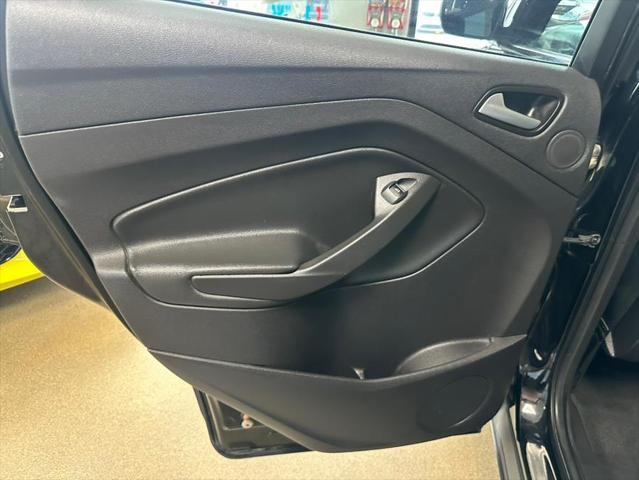 used 2016 Ford Escape car, priced at $4,995