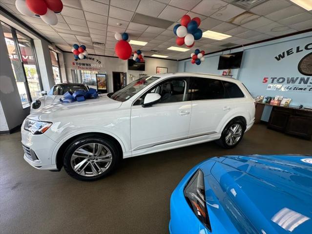 used 2020 Audi Q7 car, priced at $21,995