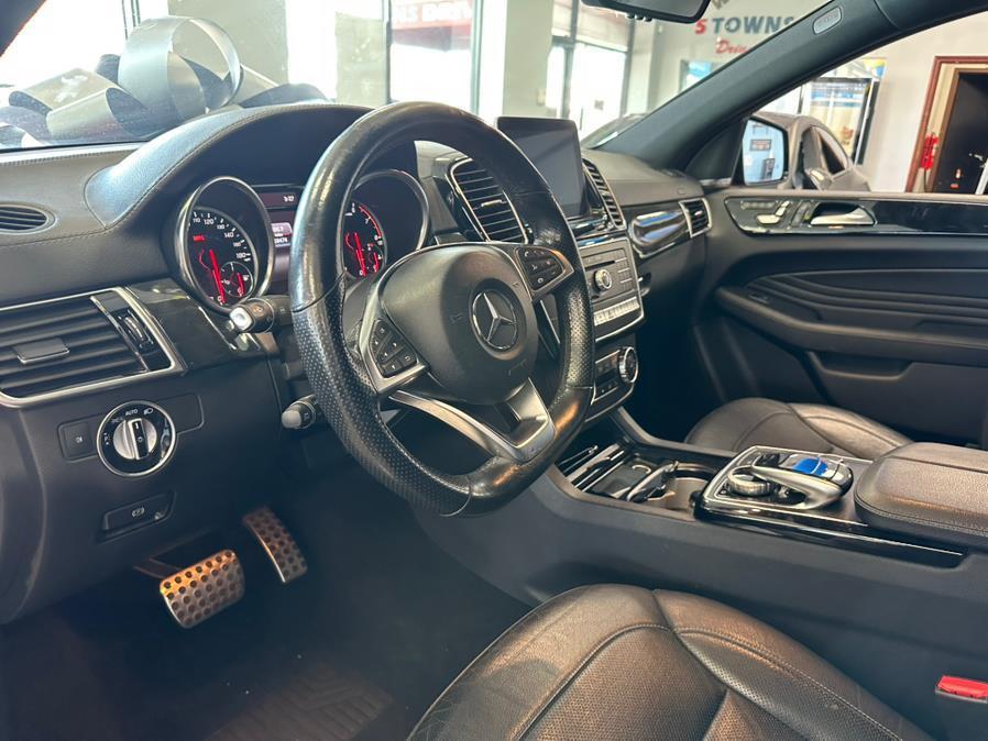 used 2018 Mercedes-Benz AMG GLE 43 car, priced at $31,995