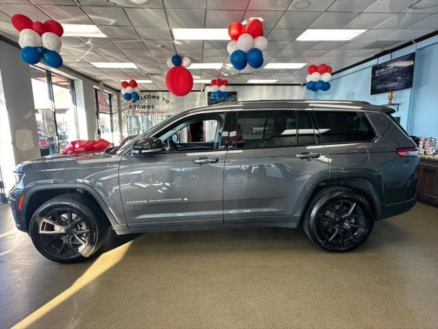 used 2021 Jeep Grand Cherokee L car, priced at $25,995