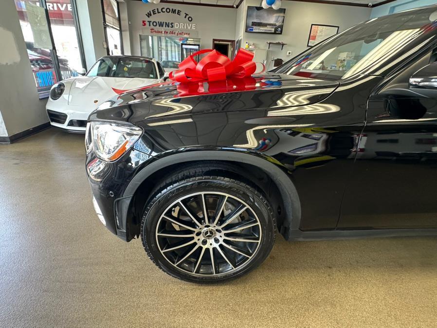 used 2022 Mercedes-Benz GLC 300 car, priced at $21,995