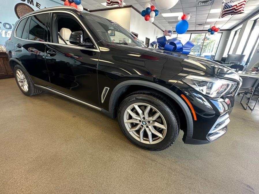used 2021 BMW X5 car, priced at $26,995