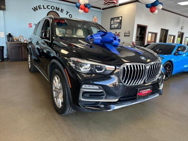 used 2021 BMW X5 car, priced at $27,995