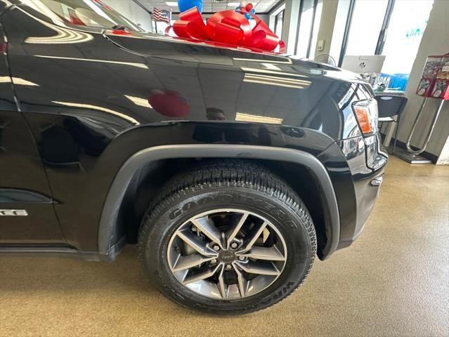 used 2020 Jeep Grand Cherokee car, priced at $16,995