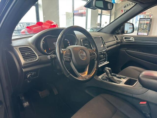 used 2020 Jeep Grand Cherokee car, priced at $16,995