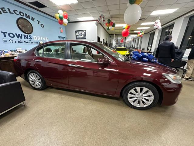 used 2015 Honda Accord car, priced at $15,995