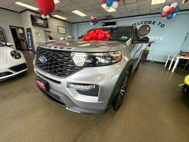 used 2022 Ford Explorer car, priced at $32,995