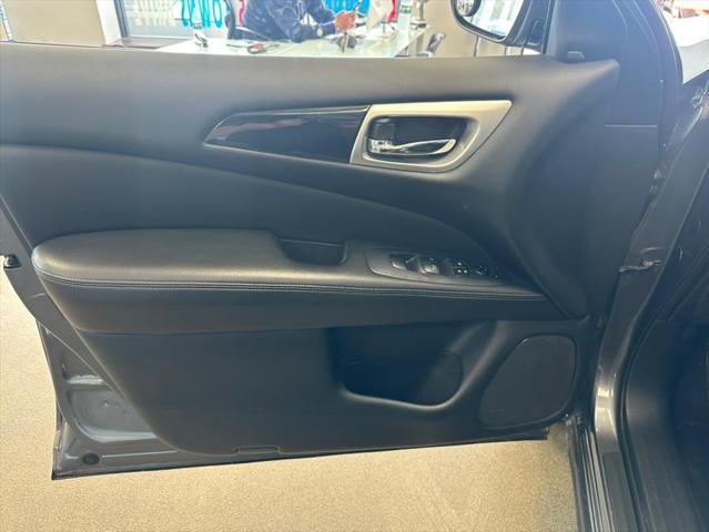 used 2020 Nissan Pathfinder car, priced at $20,995