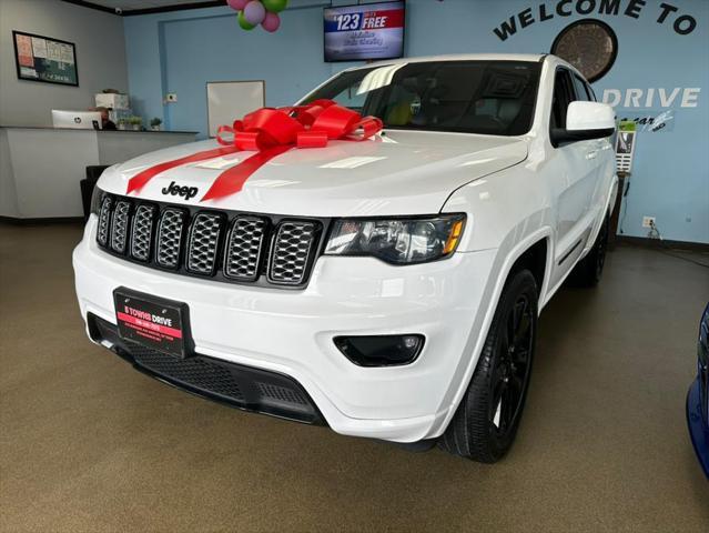 used 2018 Jeep Grand Cherokee car, priced at $19,995