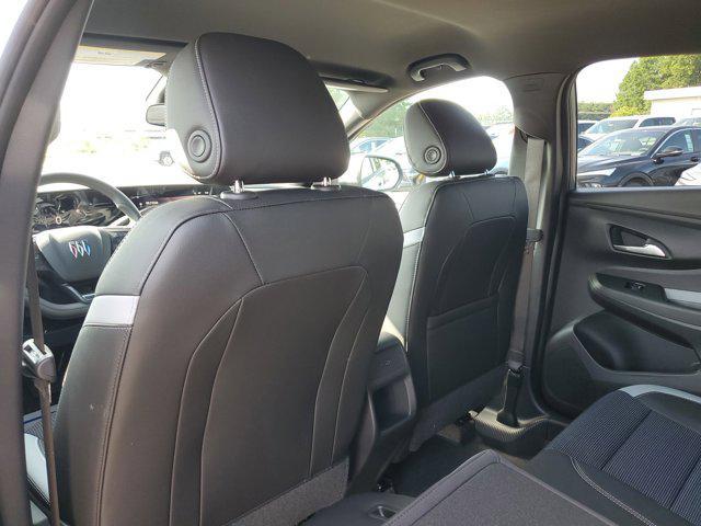 new 2025 Buick Envista car