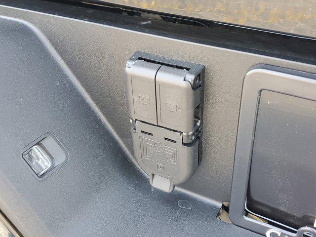 new 2025 GMC Sierra 2500 car