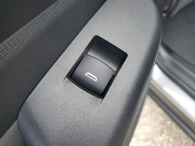 new 2025 Buick Envista car