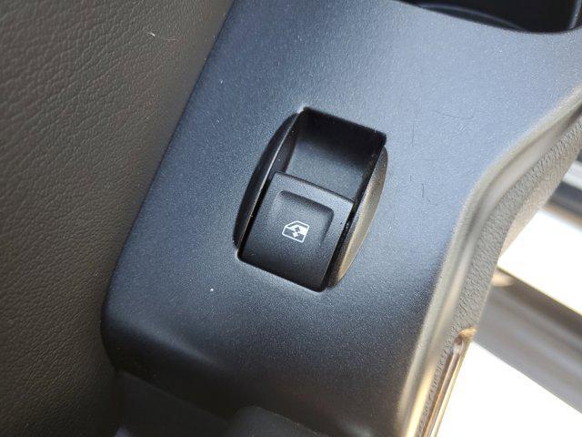 used 2020 GMC Yukon car, priced at $28,362
