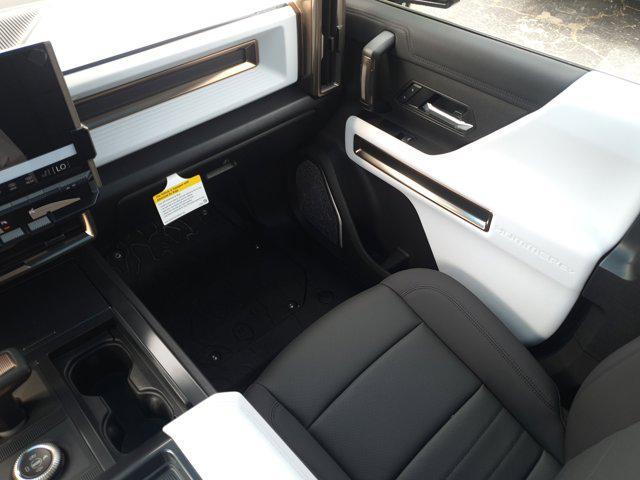 new 2025 GMC HUMMER EV Pickup car