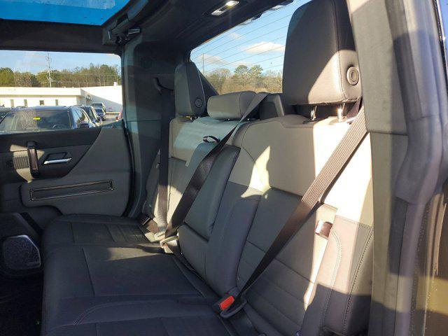 new 2025 GMC HUMMER EV Pickup car