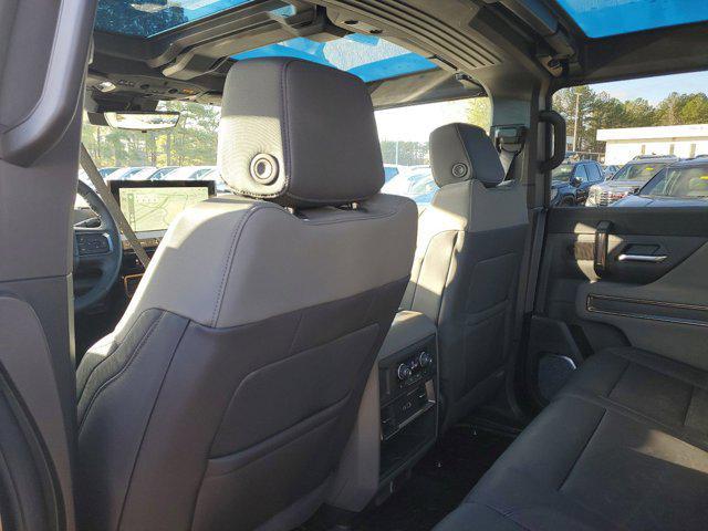 new 2025 GMC HUMMER EV Pickup car