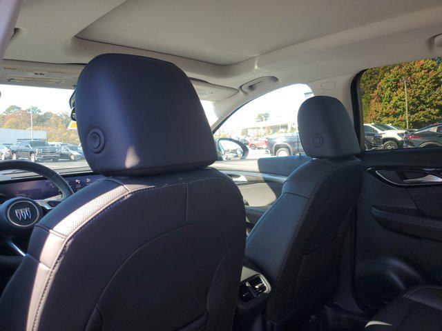 new 2025 Buick Envision car